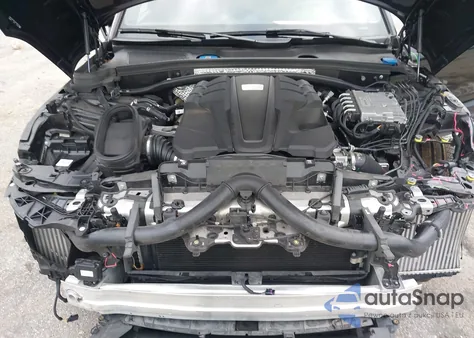 2021 Porsche Macan Turbo from USA, damaged, VIN WP1AF2A51MLB60223